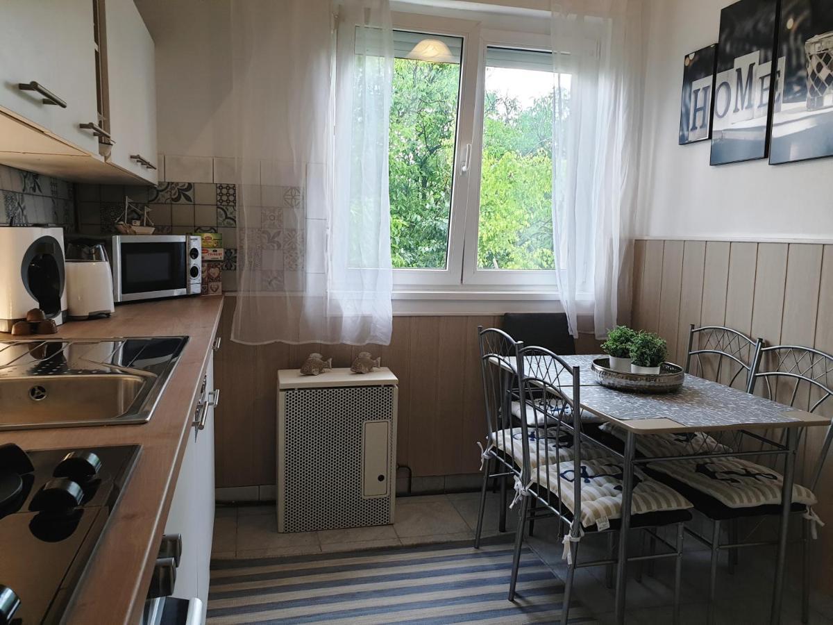 شقة Apartman Balaton كيستاي المظهر الخارجي الصورة